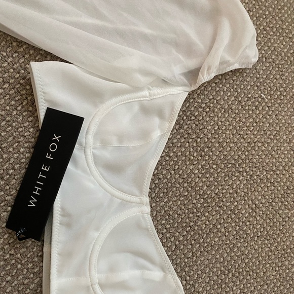 White Fox ‘Social Seduction Long Sleeve’ Size XS - Picture 4 of 6